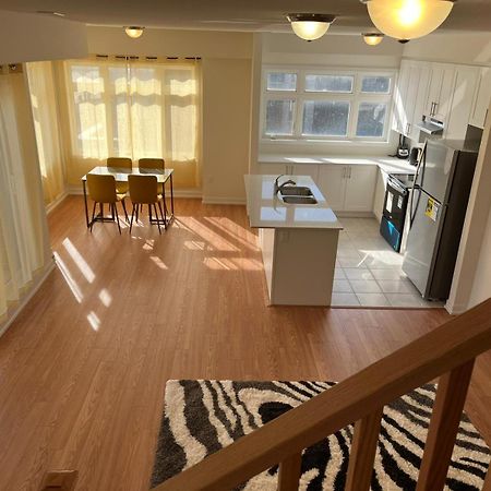 Luxury Brand New Townhouse In Milton Ontario 아파트 외부 사진